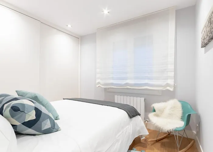 Urban Chic Moyua By Next Stop Apartamento Bilbao